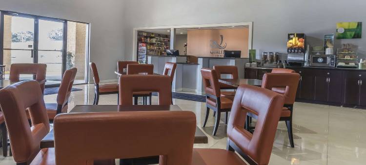 北斯图加特凯艺套房酒店(Quality Inn & Suites Stuttgart North)图片