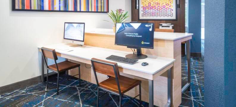 布里瓦德市中心洲际智选假日套房酒店(Holiday Inn Express & Suites BREVARD – CITY CENTER by IHG)图片