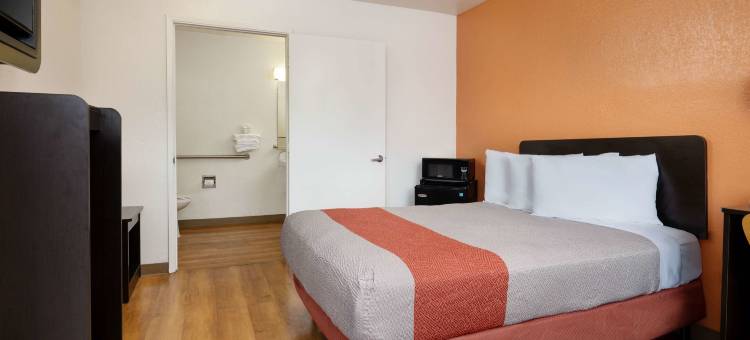 卡马里奥6号汽车旅馆(Motel 6 Camarillo, CA)图片