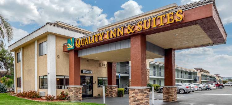 埃尔卡洪圣地亚哥东凯艺套房酒店(Quality Inn & Suites El Cajon San Diego East)图片