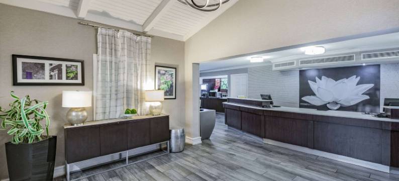 拉雷多I-35拉昆塔温德姆酒店(La Quinta Inn by Wyndham Laredo I-35)图片