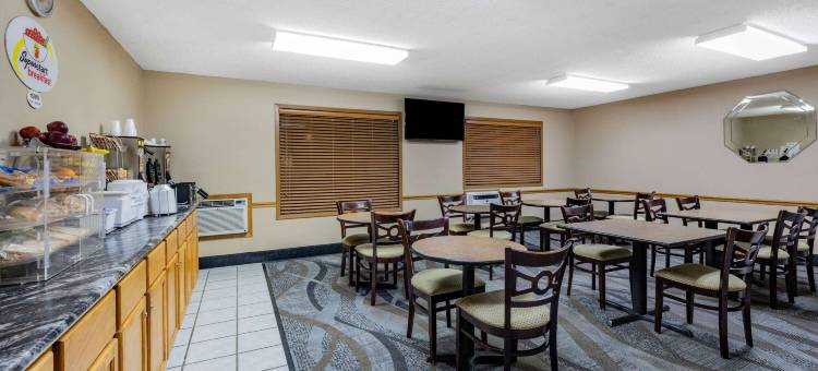 瓦伦泰因速8酒店(Super 8 by Wyndham Valentine NE)图片