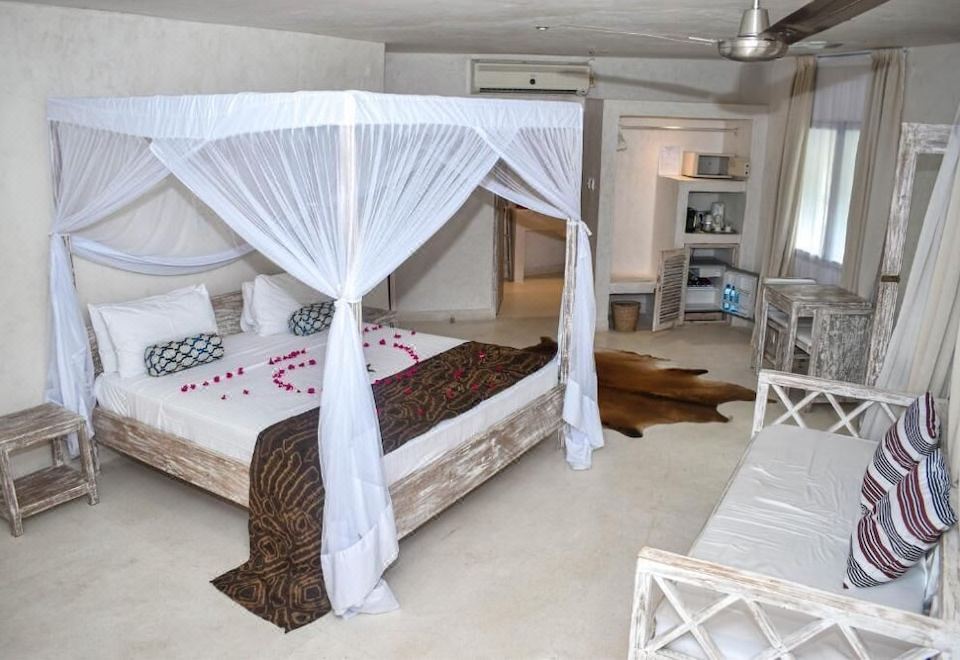 The Villa Luxury Suites Hotel Hotel Overview