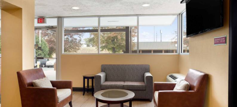 杰克逊温德姆速8酒店(Super 8 by Wyndham Jackson)图片