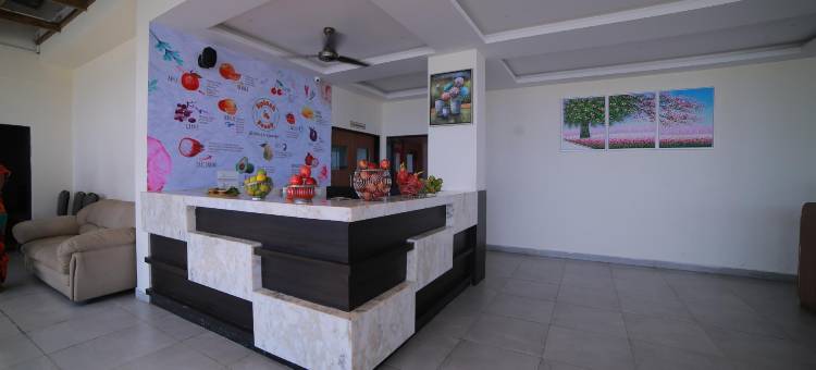 普拉巴格兰德汽车旅馆(Prabhaa Grand Inn)图片