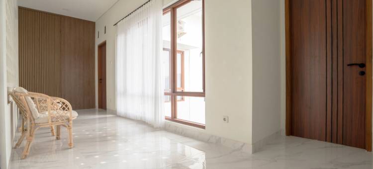 Griya Arsanta (Family Only)图片