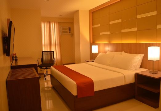 Hotel Veniz - SessionHotel Overview