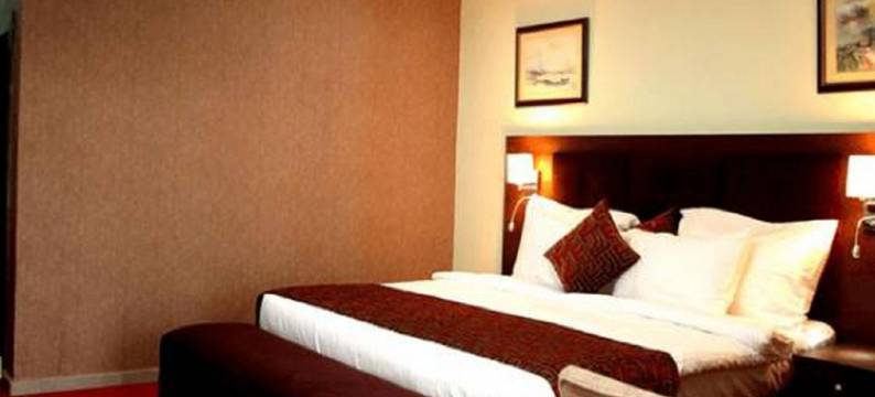 SpringHill Hotel & Suites图片