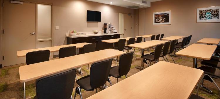 塔尔萨市中心/66 号公路拉昆塔温德姆套房酒店(La Quinta Inn & Suites by Wyndham Tulsa Downtown/Route 66)图片