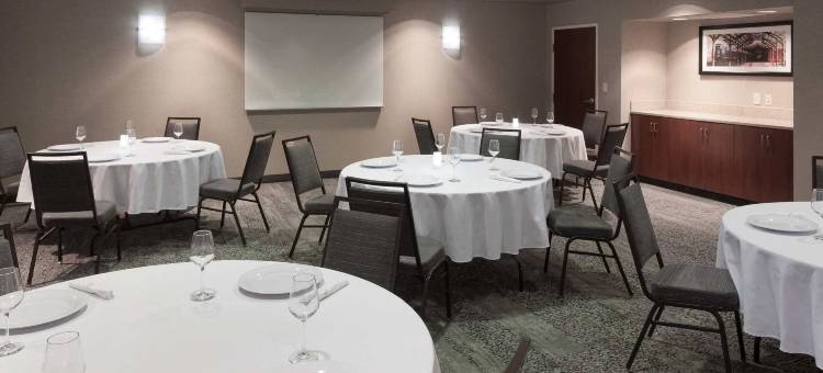 哈蒂斯堡万豪万怡酒店(Courtyard by Marriott Hattiesburg)图片