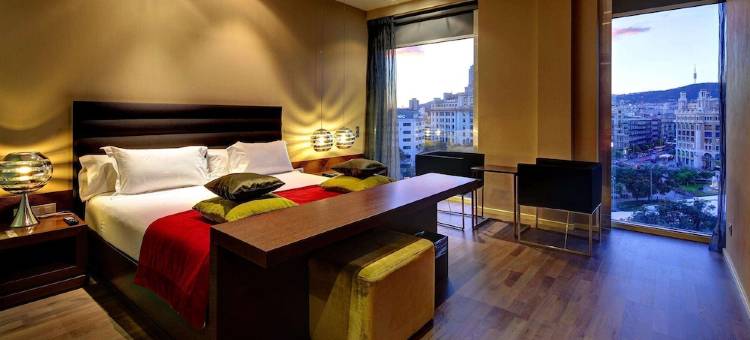 奥利维亚广场酒店(Olivia Plaza Hotel)图片