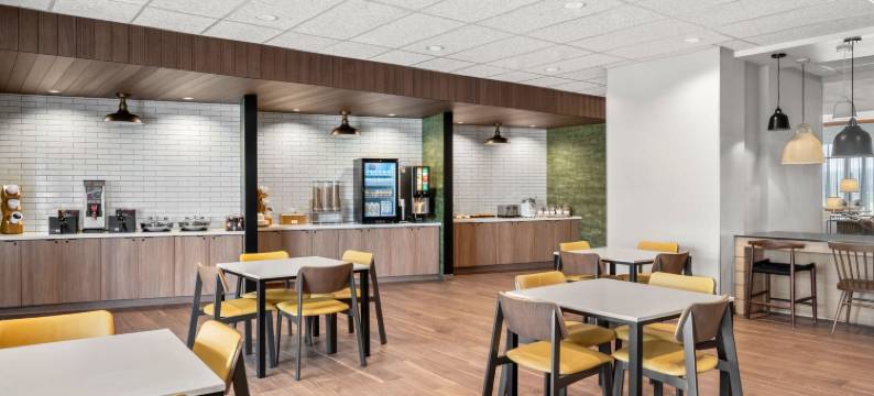 巴拉布费尔德套房酒店(Fairfield Inn & Suites Baraboo)图片