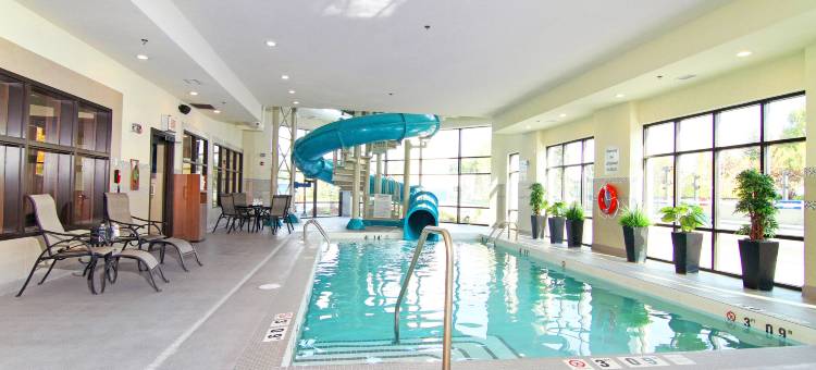 智选假日套房卡尔加里净重汽车旅馆村(Holiday Inn Express & Suites Calgary NW - University Area)图片