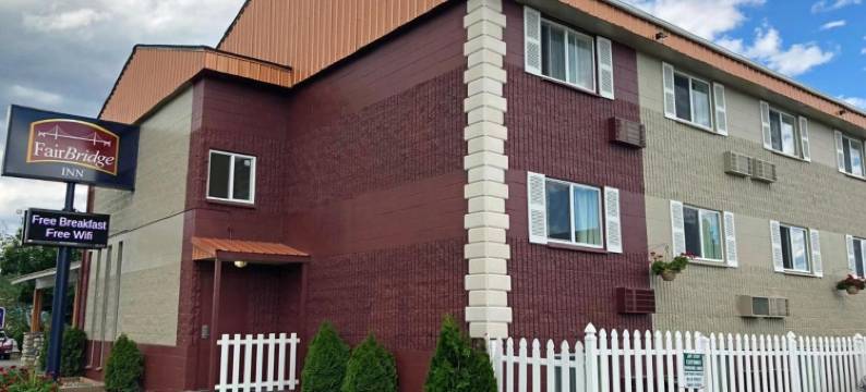 科达伦费尔布里奇旅馆(FairBridge Inn - Coeur d'Alene)图片