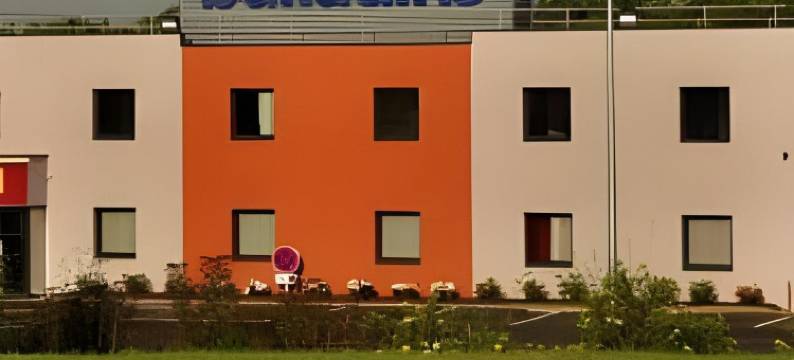 AKENA酒店拉费尔特伯纳德(Hôtel Akena la Ferté Bernard)图片