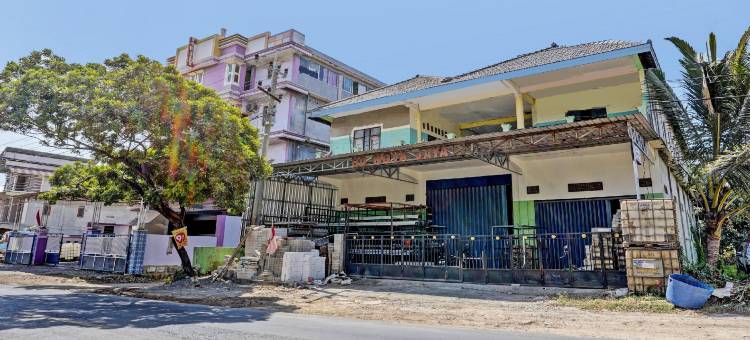 OYO Life 93037 诺瓦加雅家庭寄宿伊斯兰旅馆(OYO Life 93037 Nova Jaya Homestay Syariah)图片