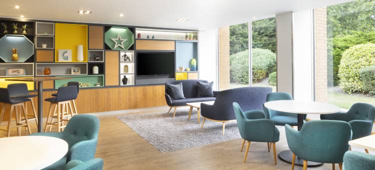 伦敦盖特威克机场假日酒店(Holiday Inn LONDON - GATWICK AIRPORT by IHG)图片