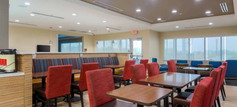 麦克阿伦爱丁堡TownePlace套房酒店(TownePlace Suites McAllen Edinburg)图片