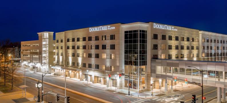 埃文斯维尔希尔顿逸林酒店(DoubleTree by Hilton Evansville)图片