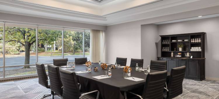 伊利诺伊州芝加哥Homewood希尔顿逸林套房(Homewood Suites by Hilton Downers Grove Chicago)图片