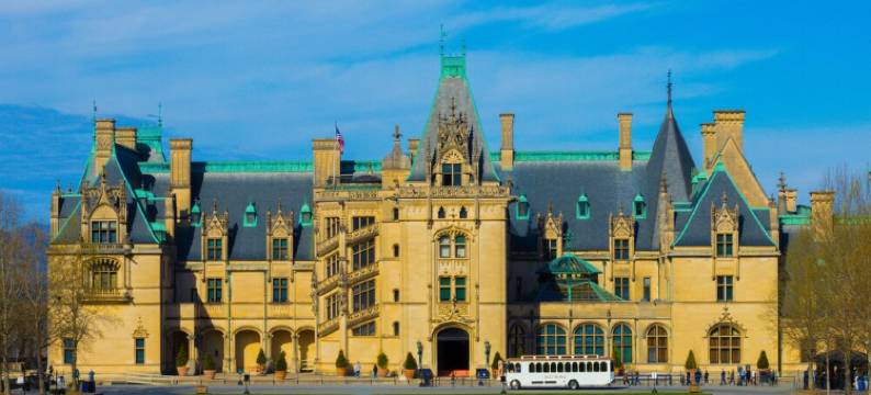 Sleeps 15!  Views Forever, Large Executive Home, Fast Wi-Fi, Hot Tub & Fire Pit图片