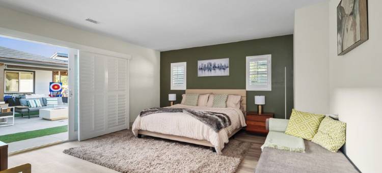螺旋山和市中心雅致泳池度假别墅！(Elegant Pool Villa In Mount Helix, close to DT!)图片