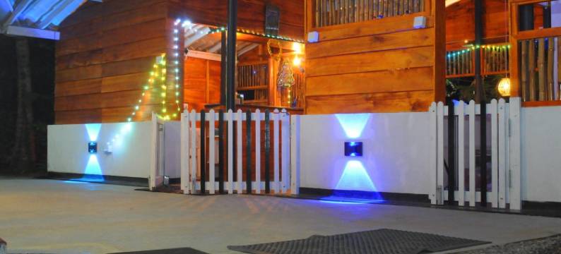 雷蒙德之家旅馆(阳光海滩旅馆)(Raymond House(Sun Beach House))图片