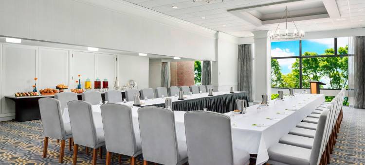 波士顿剑桥万怡酒店(Courtyard by Marriott Boston Cambridge)图片