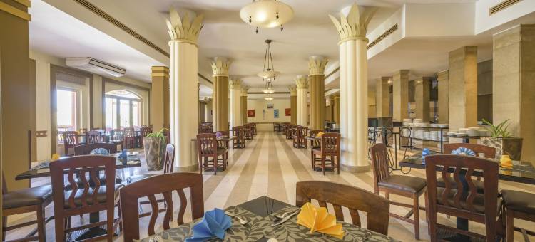 塔拉湾滨海广场酒店(Marina Plaza Hotel, Tala Bay)图片
