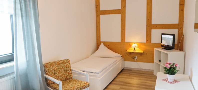 加斯特霍夫促特劳伯酒店(Gasthof Zur Traube)图片