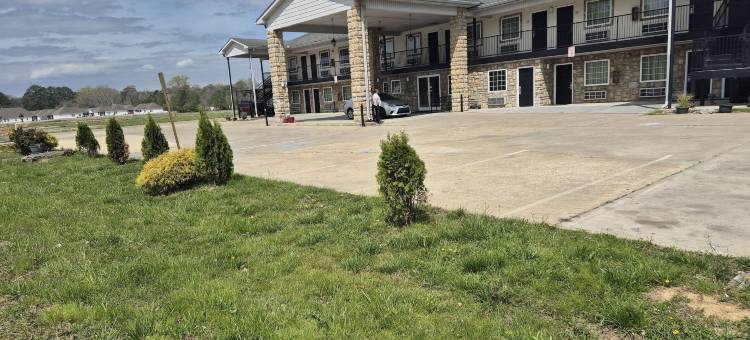 奇卡马加布拉格将军套房酒店(General Bragg Inn & Suites Chickamauga)图片