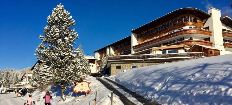伯格特洛尔酒店(Berghoteltirol)图片