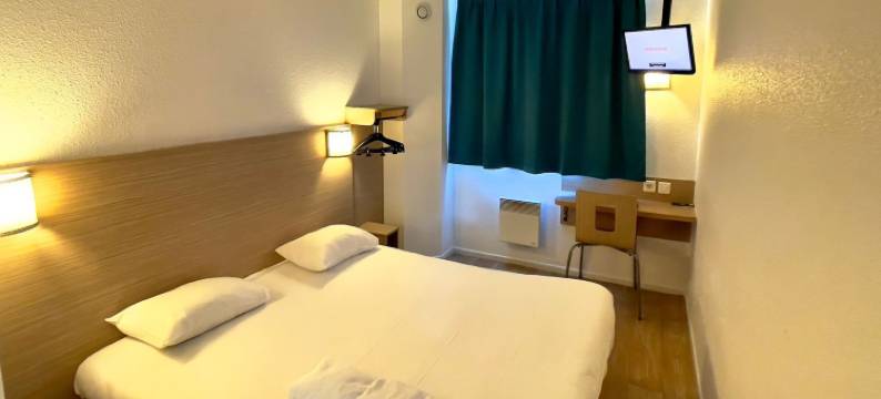 赛安霍特尔-鲁瓦西维勒班特展览公园(Cyan Hotel - Roissy Villepinte Parc des Expositions)图片