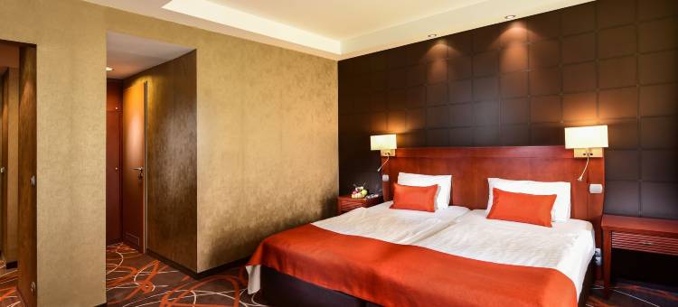 亚祖尔希欧福克酒店(Hotel Azur Siofok)图片