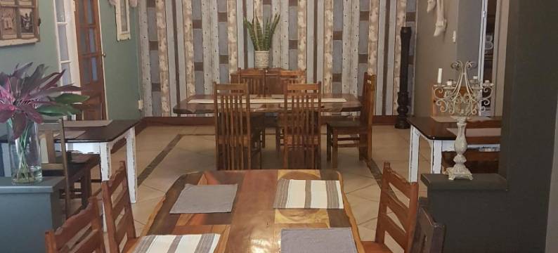 门廊咖啡厅旅馆(Stoep Cafe Guest House)图片