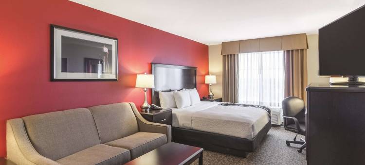 法戈医疗中心拉昆塔温德姆套房酒店(La Quinta Inn & Suites by Wyndham Fargo-Medical Center)图片