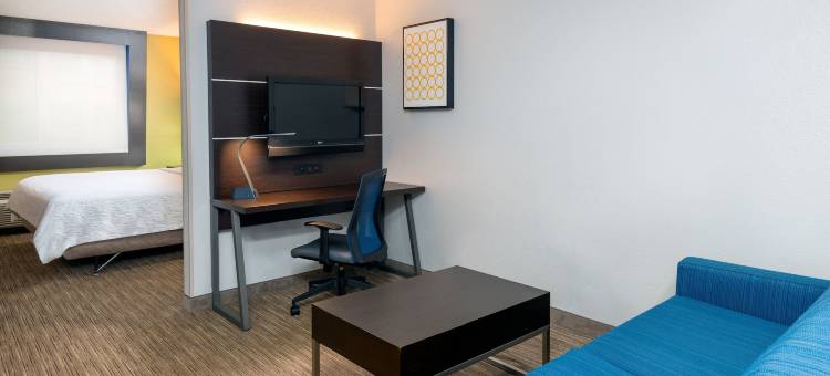 Holiday Inn Express 迈阿密国际机场多拉区(Holiday Inn Express Miami Airport Doral Area)图片