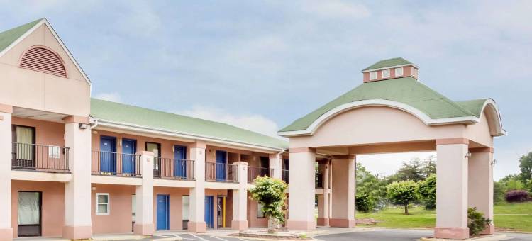 卢瑟格伦骑士酒店(Knights Inn Ruther Glen)图片