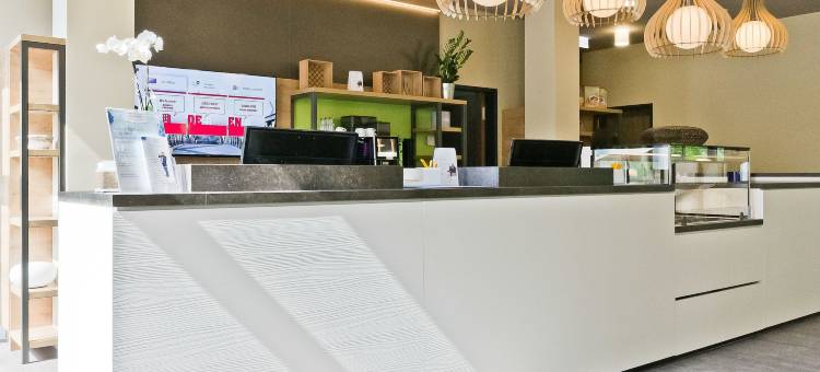 弗莱堡温德姆速8酒店(Super 8 by Wyndham Freiburg)图片