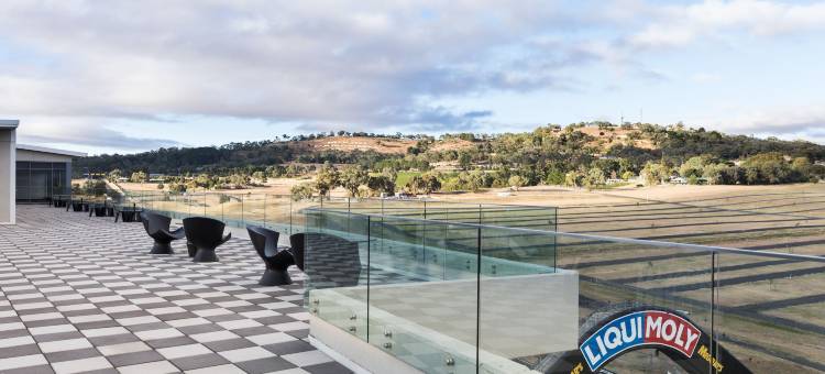 瑞吉斯巴瑟斯特山全景酒店(Rydges Mount Panorama Bathurst, an EVT hotel)图片