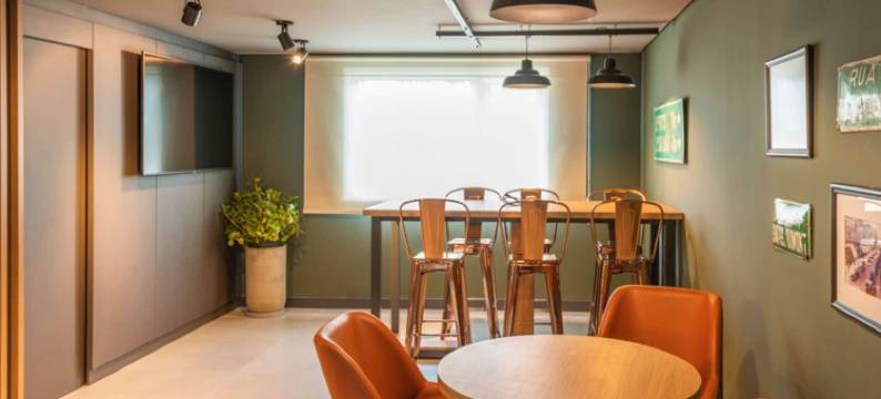 宜必思库里提巴巴特尔酒店(Ibis Curitiba Batel)图片