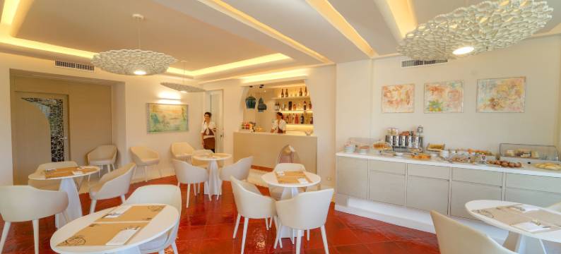 里亚齐绿洲套房酒店(Suite Hotel l'Oasi di Riaci)图片