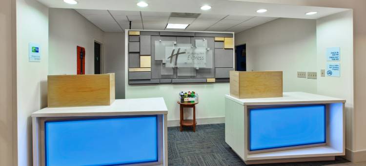 曼彻斯特会议中心智选假日酒店(Holiday Inn Express & Suites Manchester-Conf Ctr(Tullahoma))图片