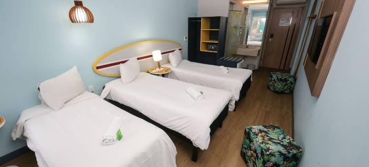 金色郁金香瓜鲁雅酒店(原名德尔芬冲浪酒店)(Golden Tulip Guarujá - Antigo Delphin Surf Hotel)图片