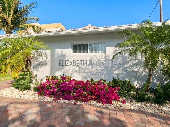 伊丽莎白之家旅馆