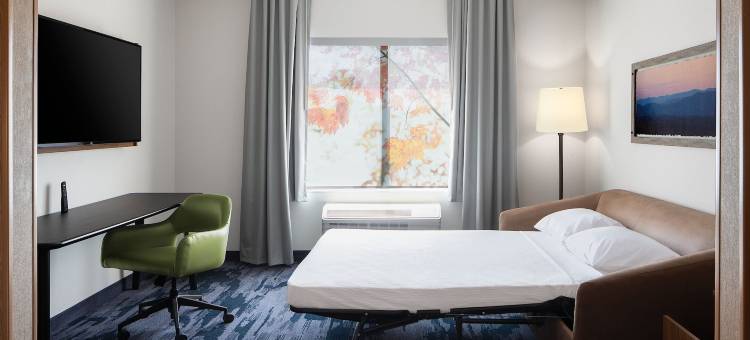 惠特塞特万枫套房酒店(Fairfield Inn & Suites Whitsett Greensboro East)图片