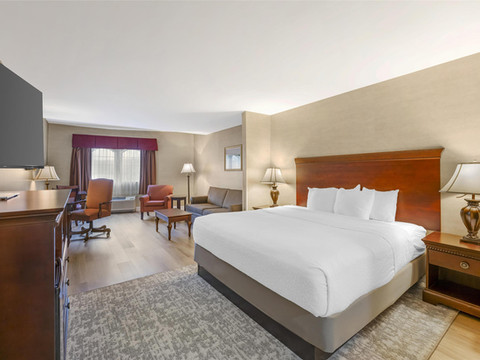 葡萄园贝斯特韦斯特优质套房酒店