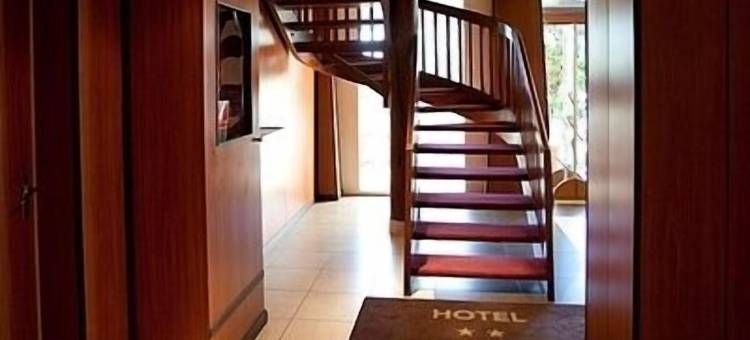 瑞拉斯酒店(Logis Hôtel le Relais)图片