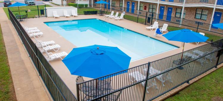 德克萨斯帕勒斯坦 6 号汽车旅馆(Motel 6 Palestine, TX)图片