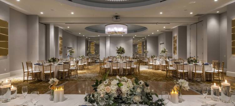 希尔顿安泊酒店-罗利达勒姆机场布莱尔溪(Embassy Suites by Hilton Raleigh Durham Airport Brier Creek)图片